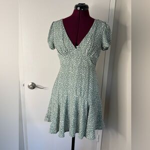 Princess House Green and White Mini Dress